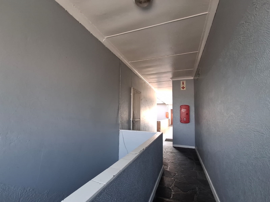 1 Bedroom Property for Sale in Quigney Eastern Cape